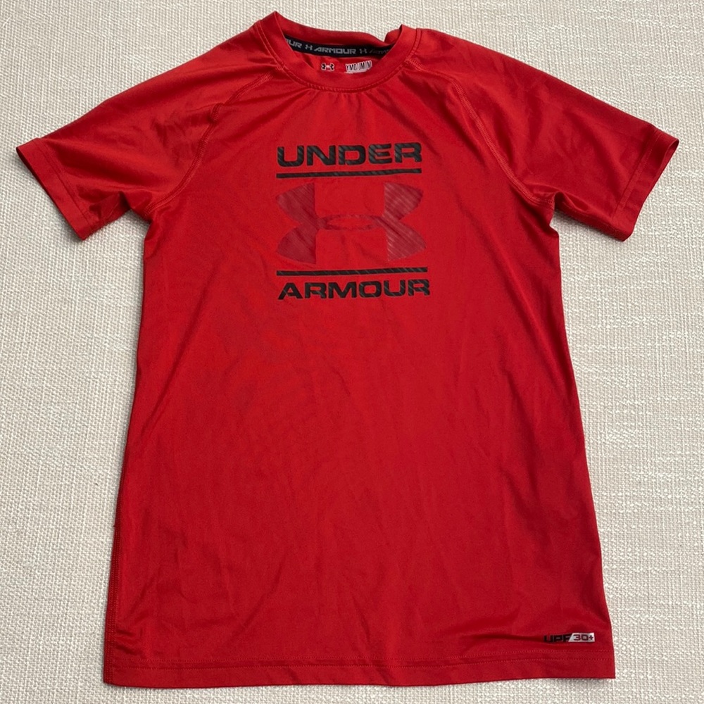 Short sleeve shirt